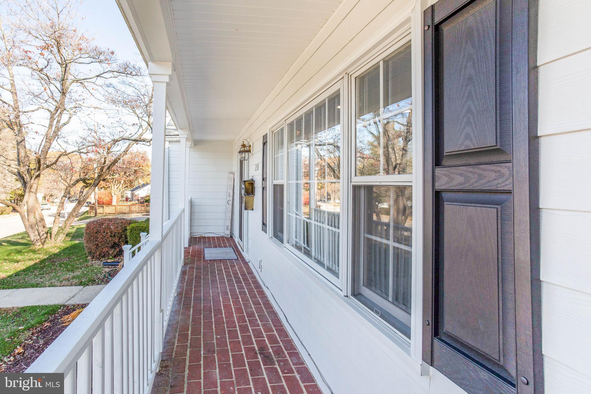 238 Sumner Road Annapolis, MD 21401 - Photo 6 of 56