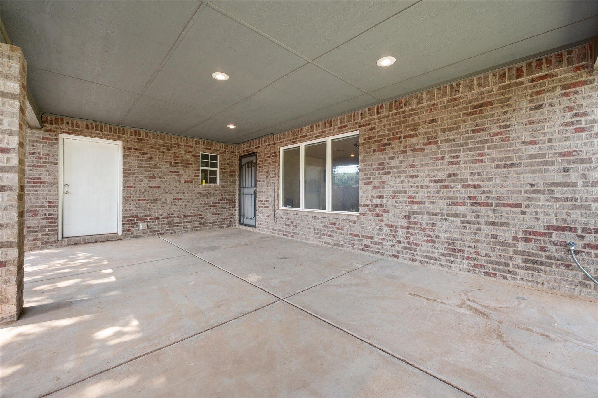 7009 Albany Avenue Lubbock, TX 79424 - Photo 13 of 14 44-7009 Albany_5545