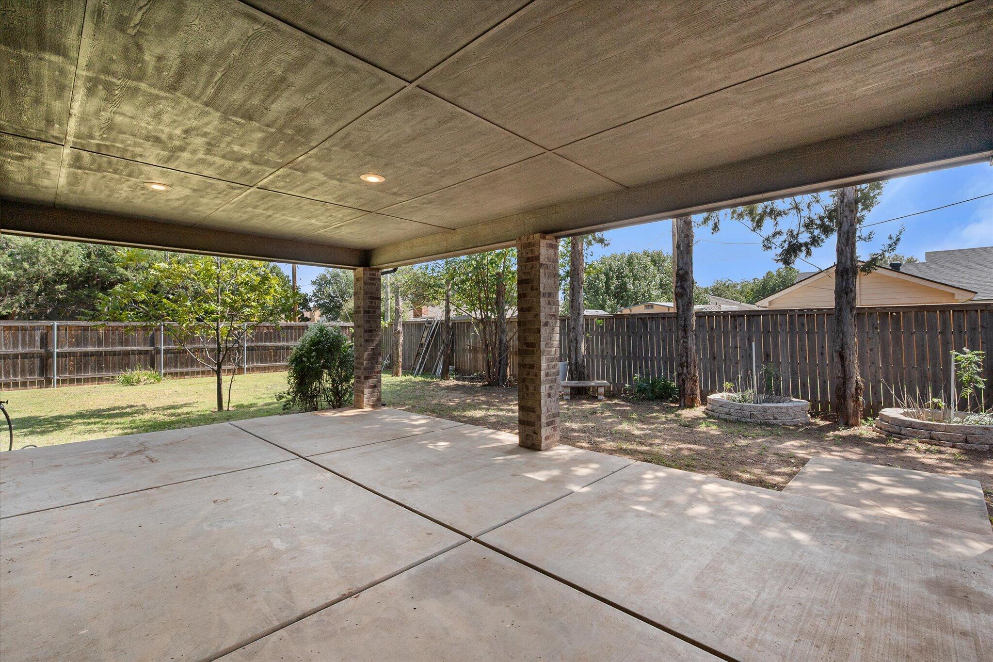 7009 Albany Avenue Lubbock, TX 79424 - Photo 14 of 14 40-7009 Albany_5512