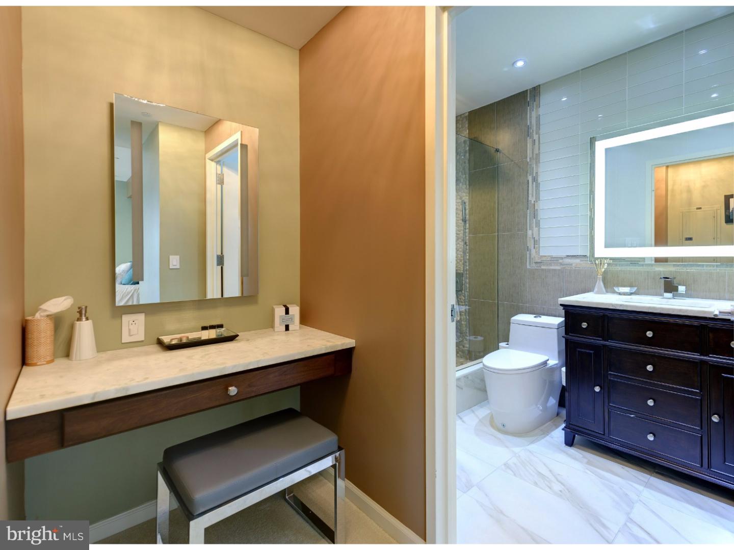 1425 Locust Street, Unit 9A Philadelphia, PA 19102 - Photo 22 of 25