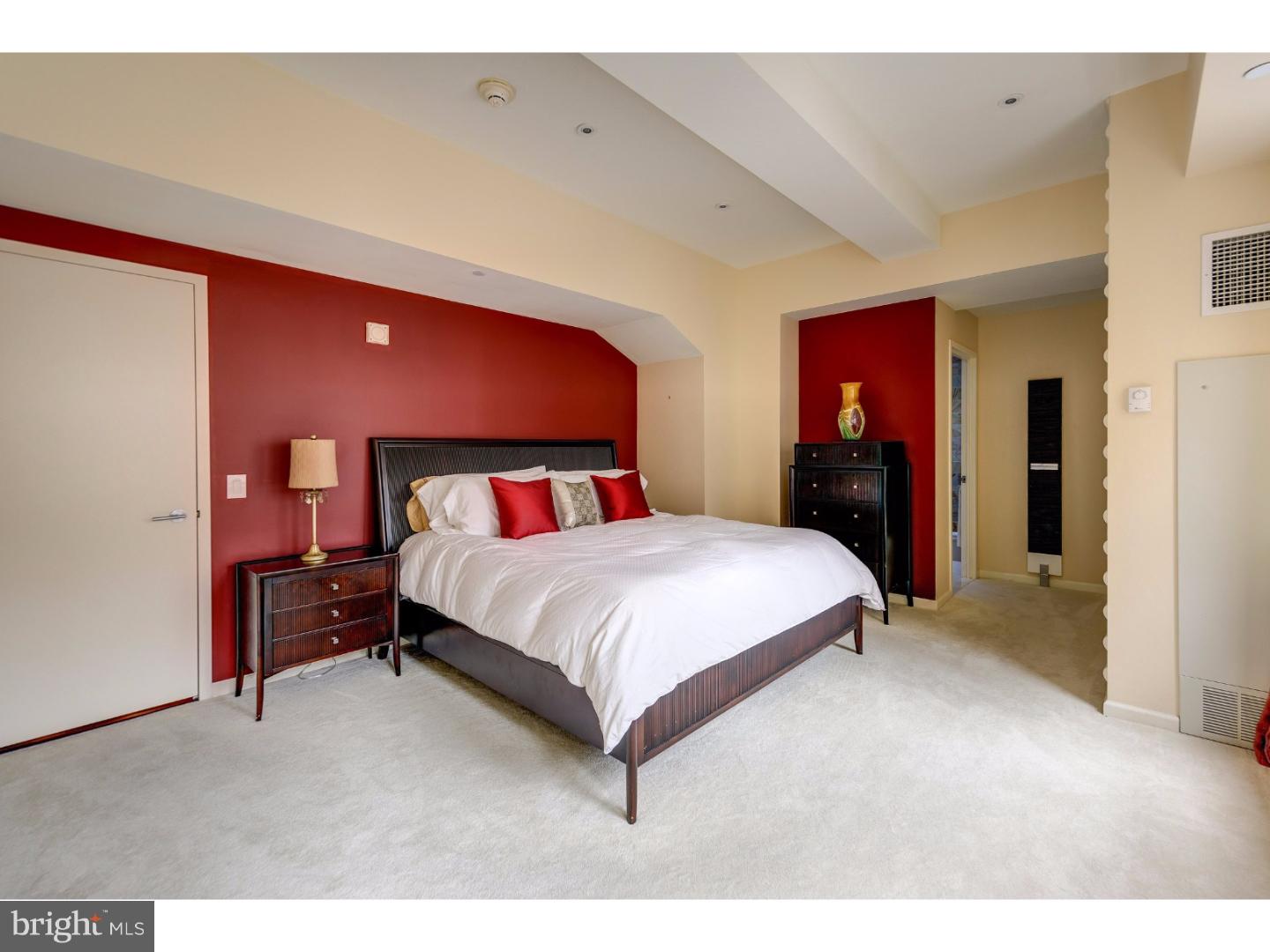 1425 Locust Street, Unit 9A Philadelphia, PA 19102 - Photo 25 of 25