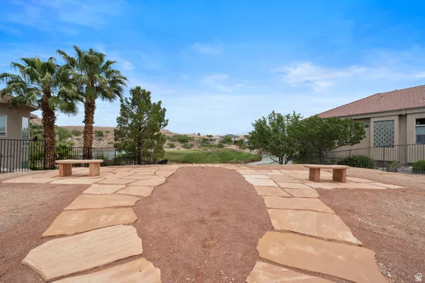 $275,000 | 2476 Canyon Ridge Drive, Unit 29, St. George, UT 84770