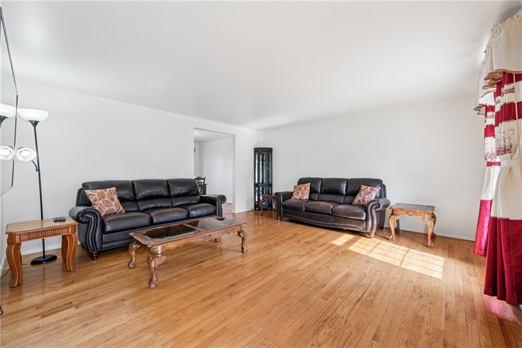 1480 Mayview Road Pittsburgh, PA 15241 - Photo 4 of 17 Gallery Image 4