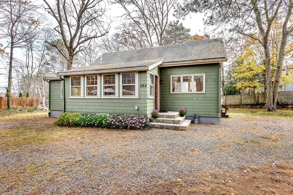 264 Pleasant Street Canton, MA 02021 - Photo 4 of 20