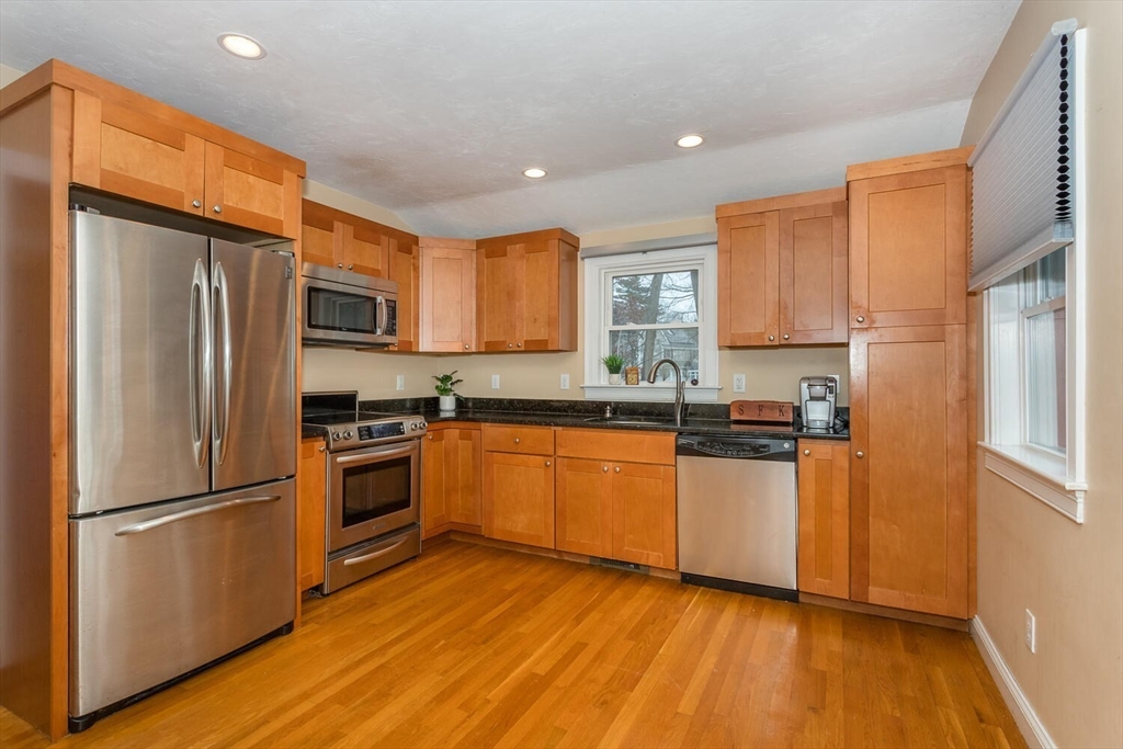 264 Pleasant Street Canton, MA 02021 - Photo 9 of 20