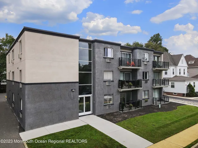 $2,200 | 21 Leroy Place, Unit 2F, Red Bank, NJ 07701