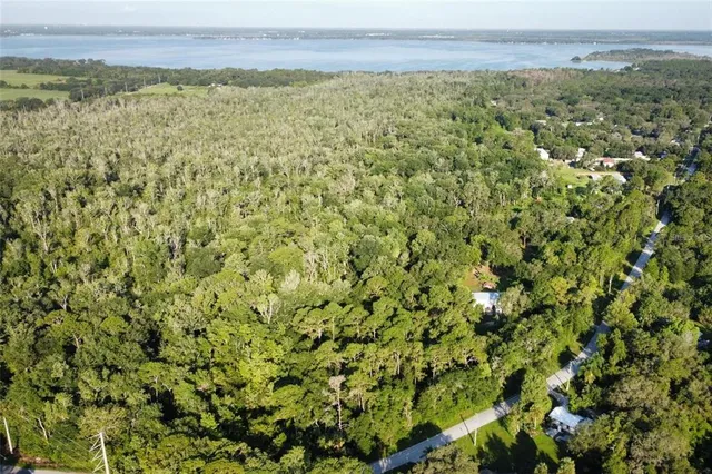 $306,000 | 8915 County Road 44, Leesburg, FL 34788