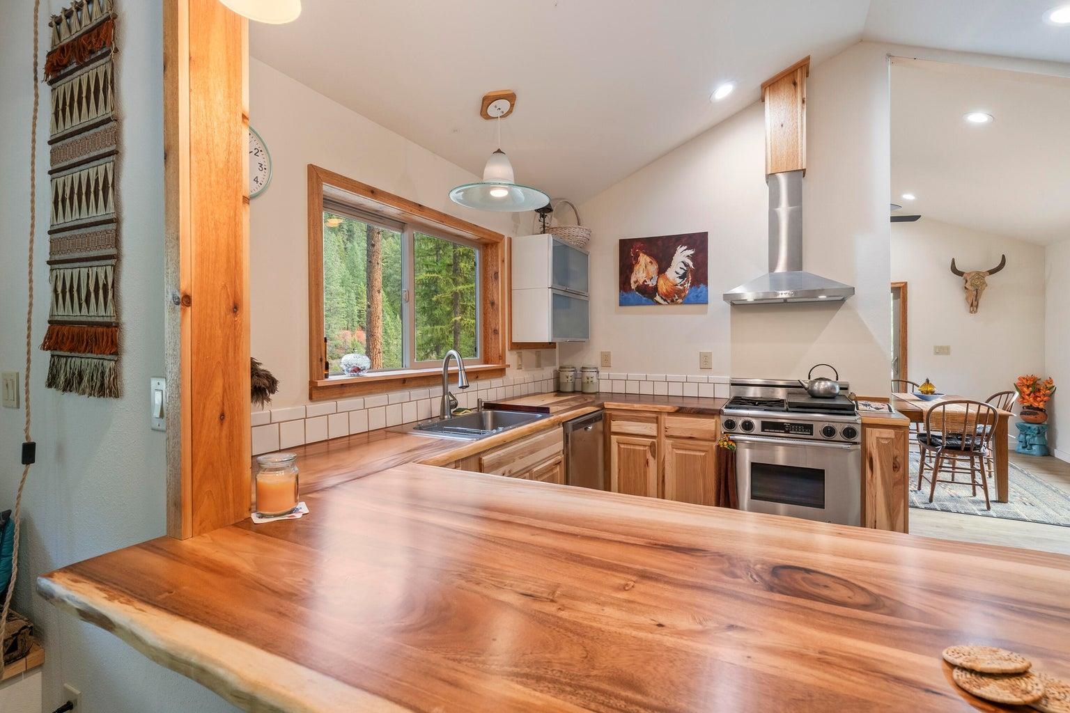 36 First Thought Loop Laurier, WA 99146 - Photo 14 of 42