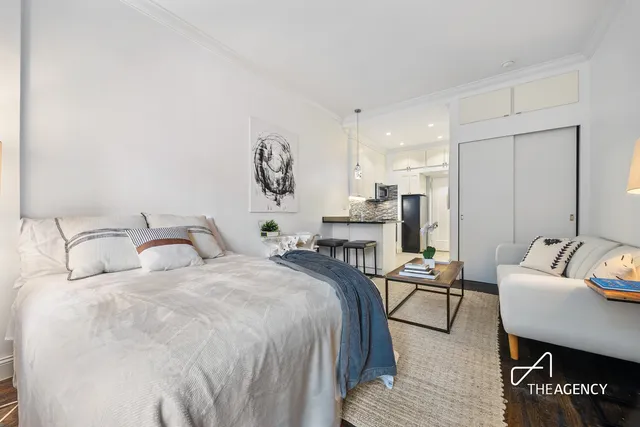 $375,000 | 305 East 83rd Street, Unit 2A | Upper East Side