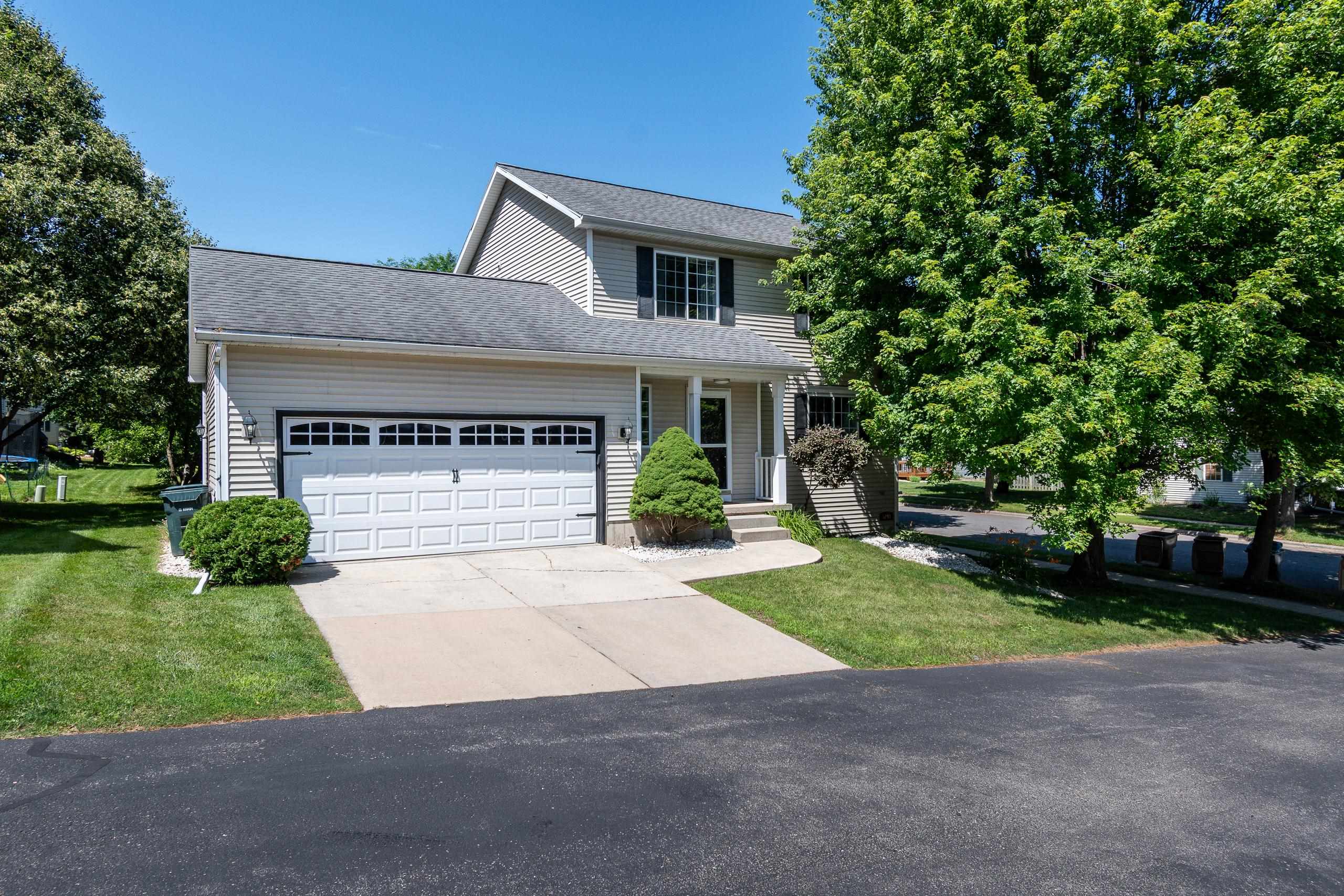5241 Ridge Oak Drive Madison, WI 53704 - Photo 1 of 1 Gallery Image 1