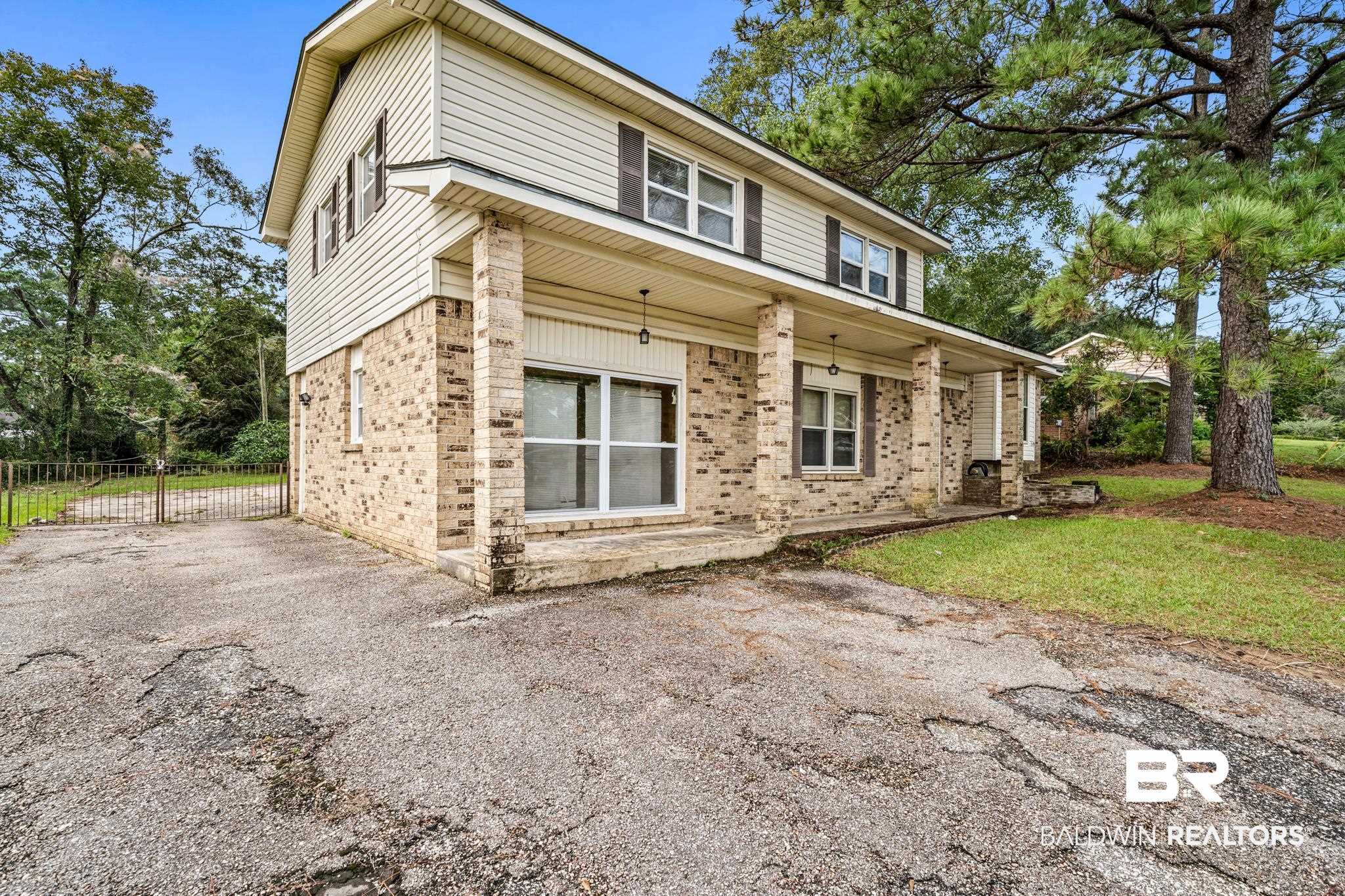 3815 Brannan Drive South Mobile, AL 36693 - Photo 2 of 23