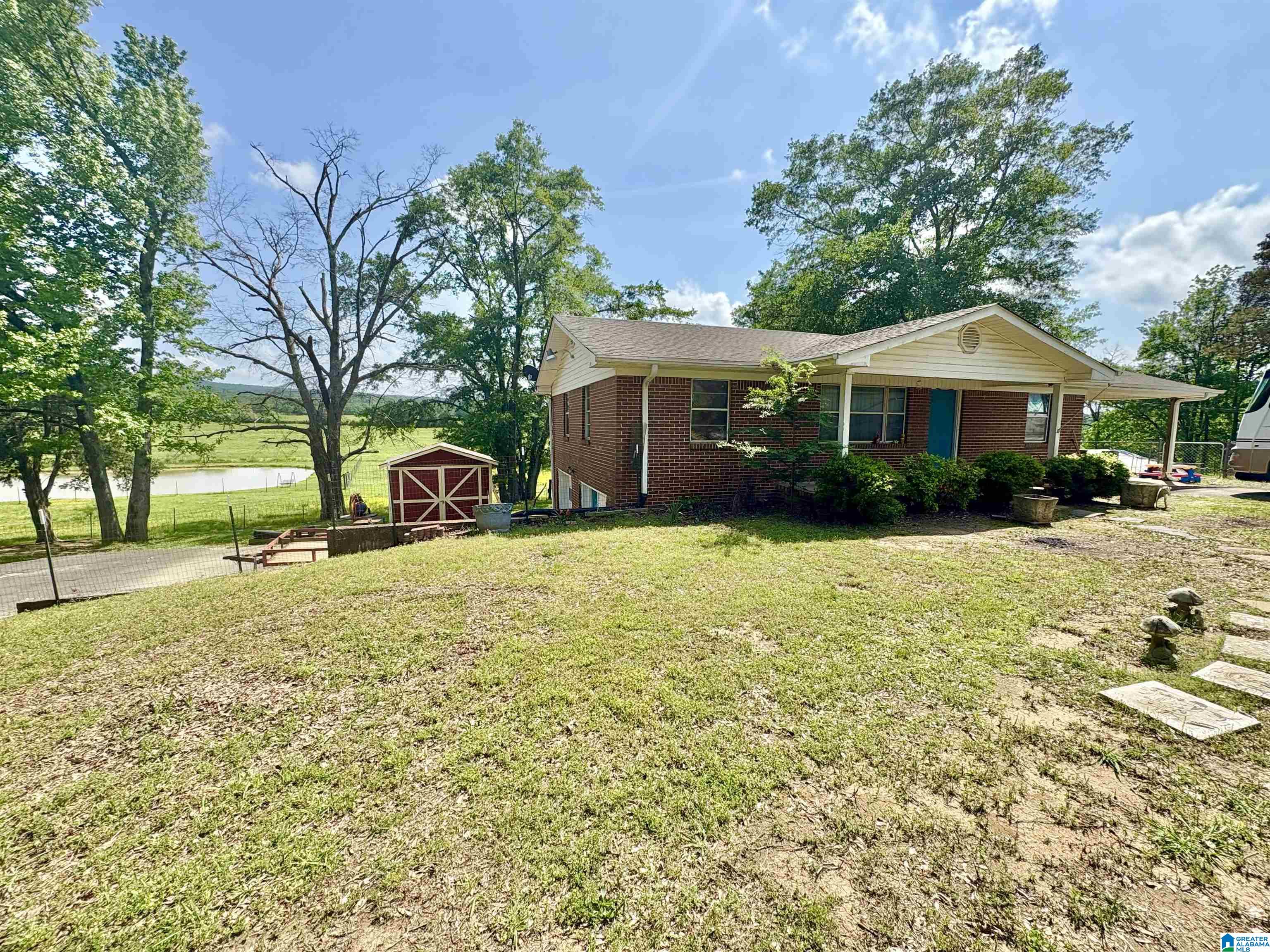 1372 Highway 33 Oneonta Al Oneonta, AL 35121 - Photo 1 of 27