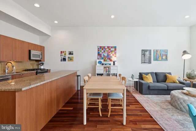 $415,000 | 1101 Locust Street, Unit 3C, Philadelphia, PA 19107