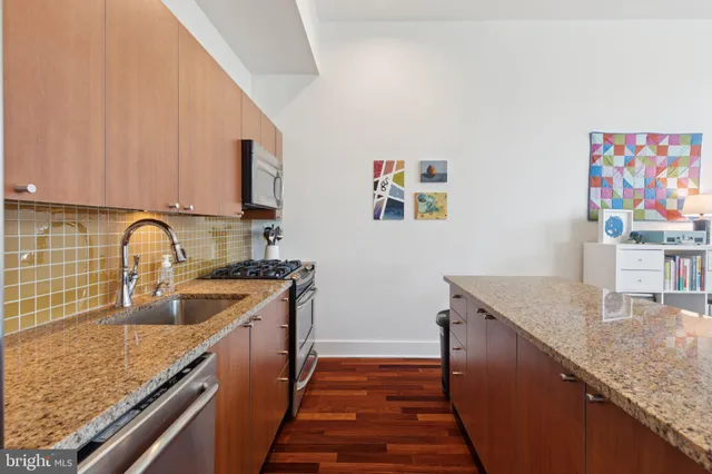$415,000 | 1101 Locust Street, Unit 3C, Philadelphia, PA 19107