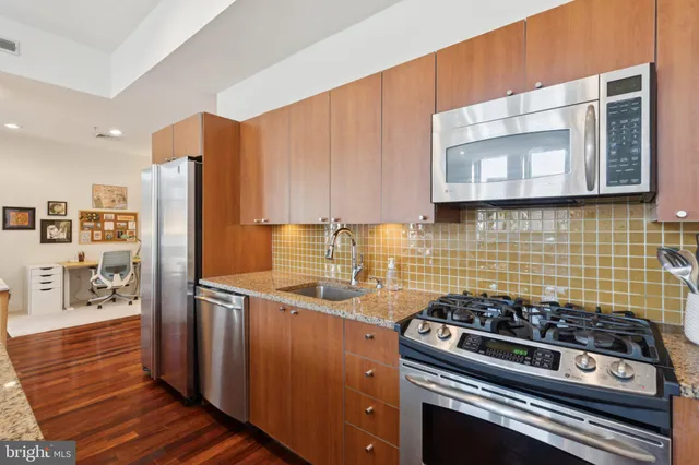 $415,000 | 1101 Locust Street, Unit 3C, Philadelphia, PA 19107