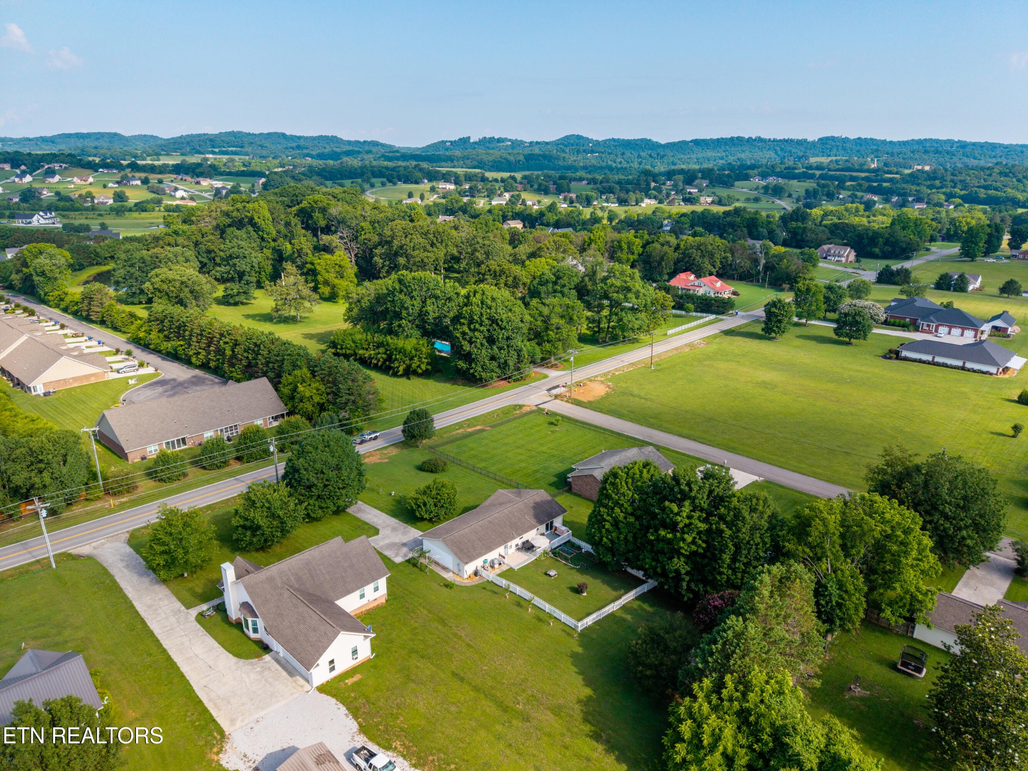 548 Hiwassee Road Madisonville, TN 37354 - Photo 31 of 35 Gallery Image 31