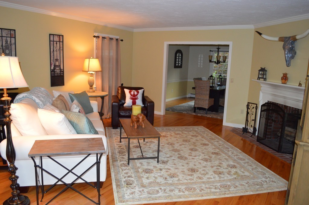 45 Farm Hill Road Wrentham, MA 02093 - Photo 14 of 29