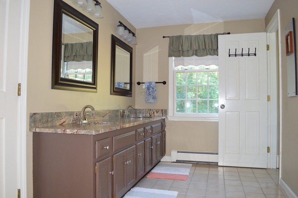 45 Farm Hill Road Wrentham, MA 02093 - Photo 20 of 29