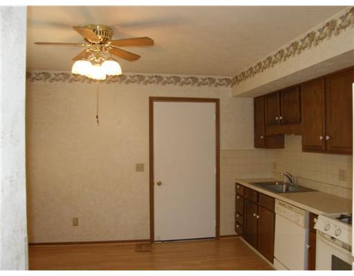 548 Argonne Avenue Springfield, OH 45503 - Photo 5 of 10