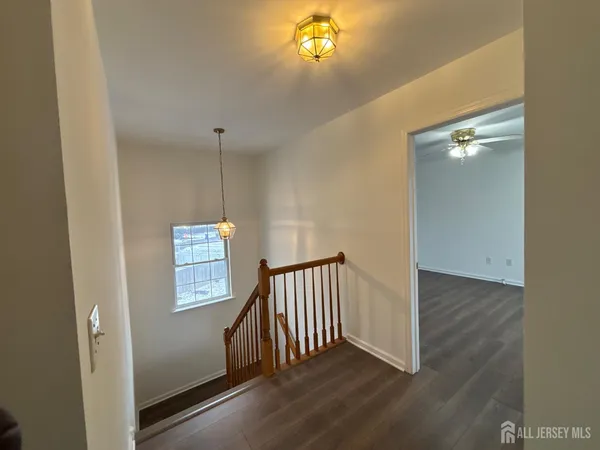 $4,000 | 921 Walnut Street, Piscataway, NJ 08854