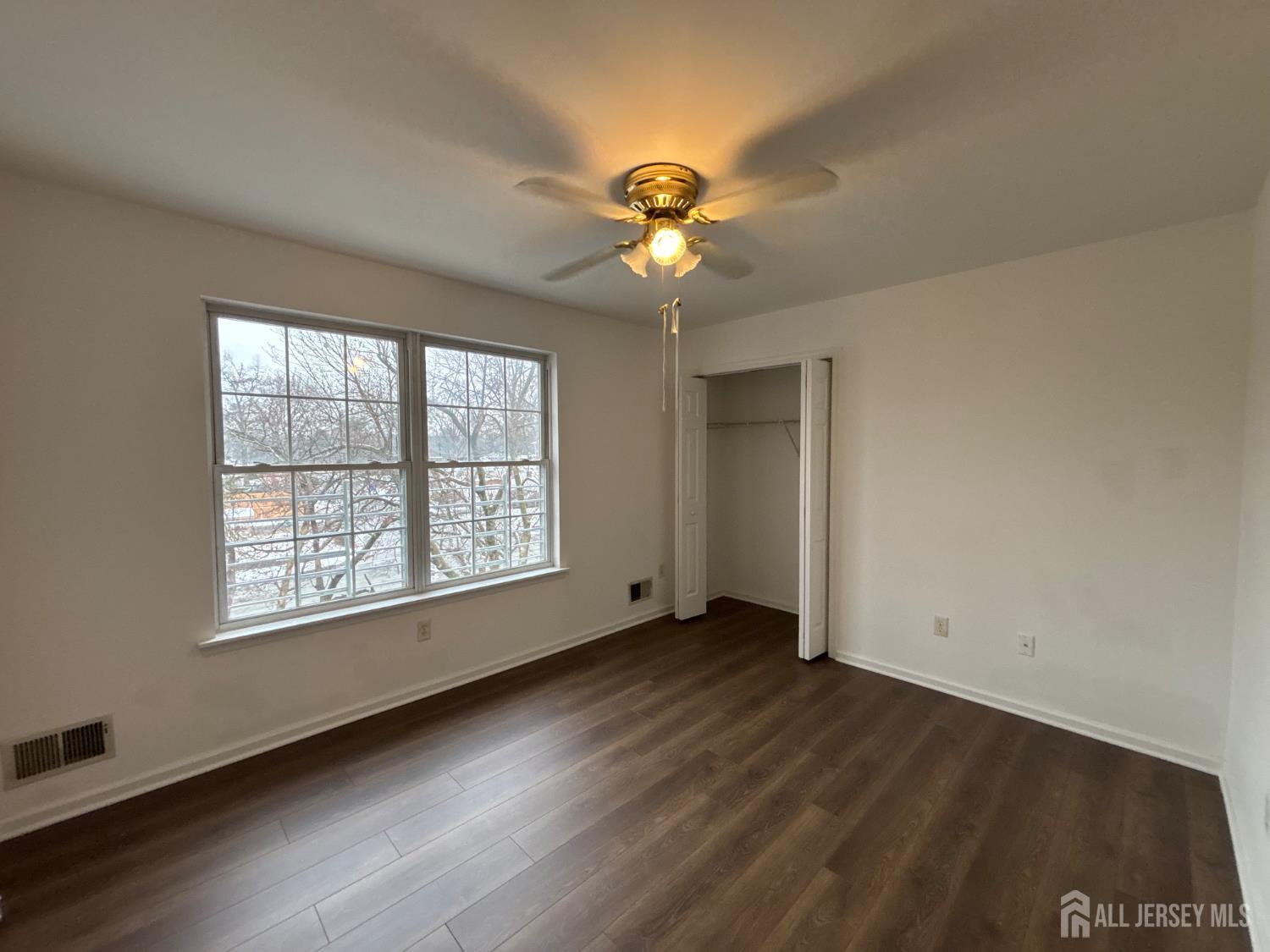 921 Walnut Street Piscataway, NJ 08854 - Photo 14 of 24