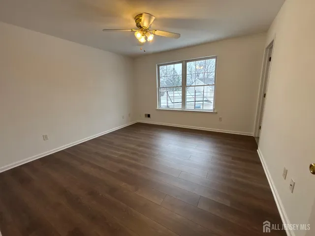 $4,000 | 921 Walnut Street, Piscataway, NJ 08854