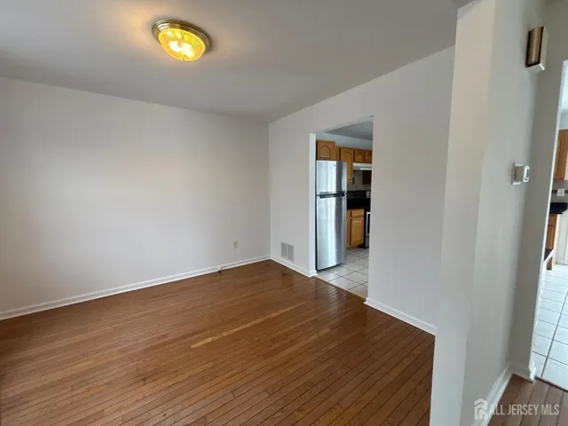 $4,000 | 921 Walnut Street, Piscataway, NJ 08854