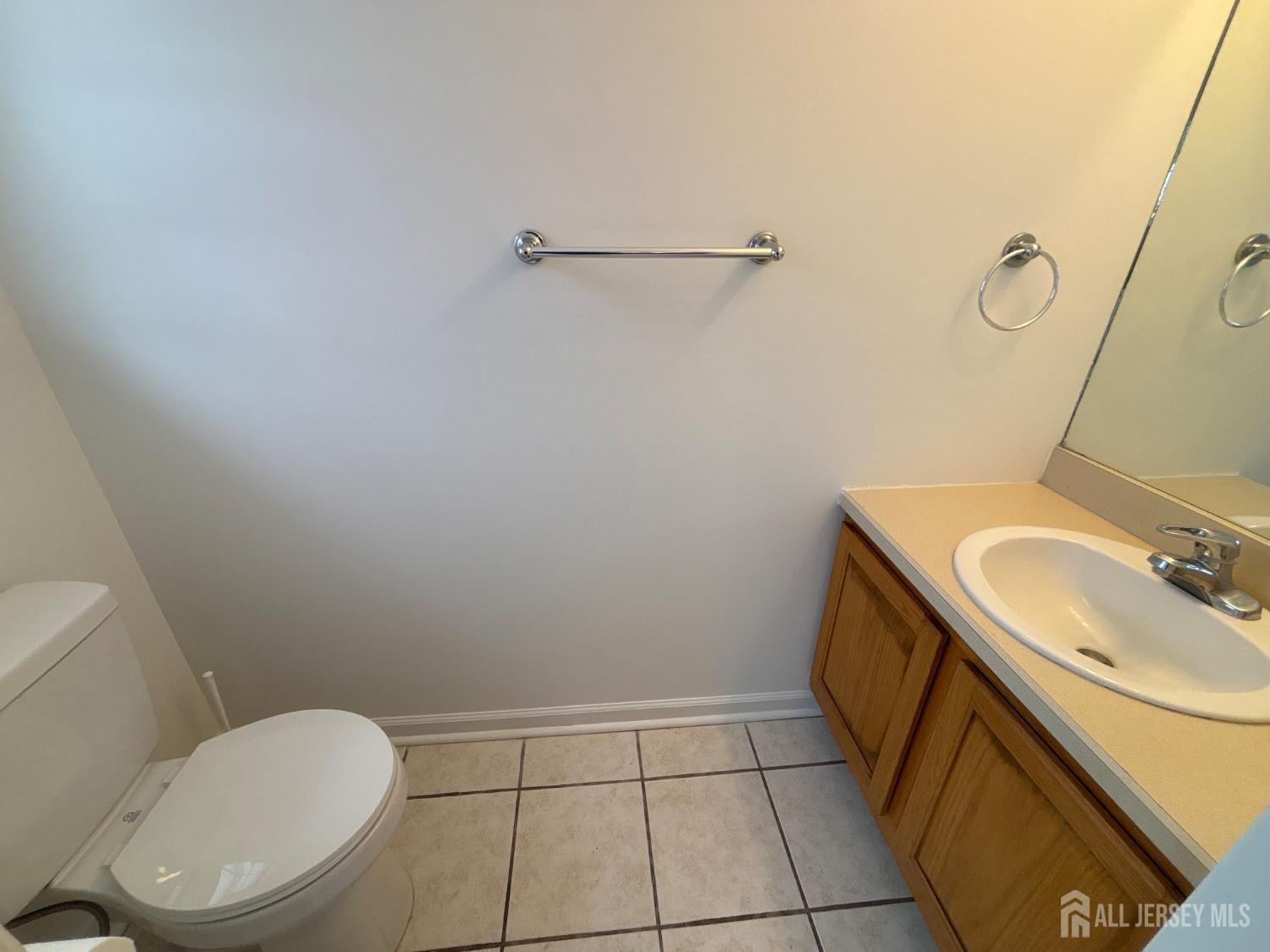 921 Walnut Street Piscataway, NJ 08854 - Photo 9 of 24