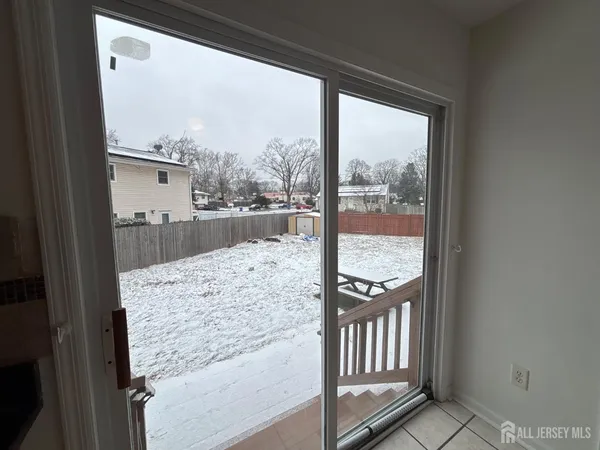 $4,000 | 921 Walnut Street, Piscataway, NJ 08854