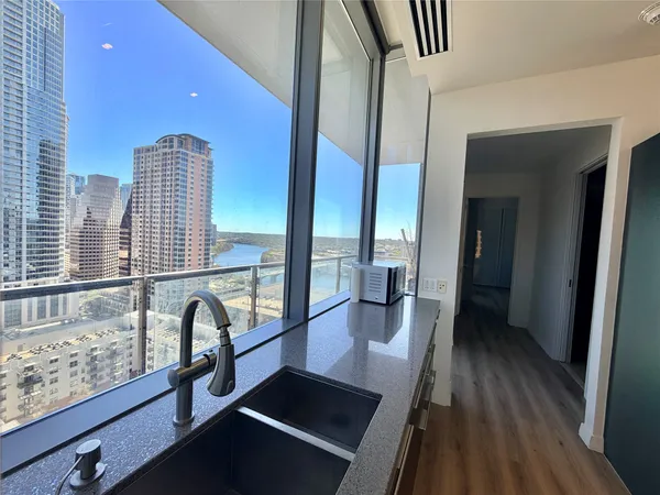 $1,695,000 | 210 Lavaca Street, Unit 1912, Austin, TX 78701
