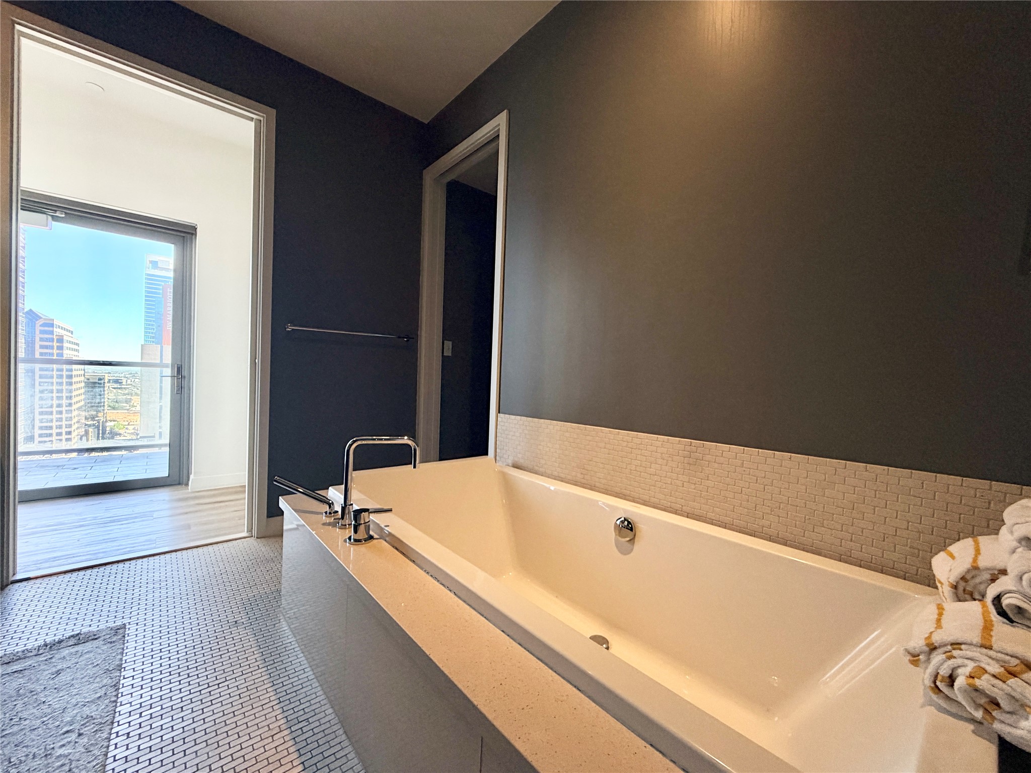 210 Lavaca Street, Unit 1912 Austin, TX 78701 - Photo 15 of 40 Bathroom with a bath