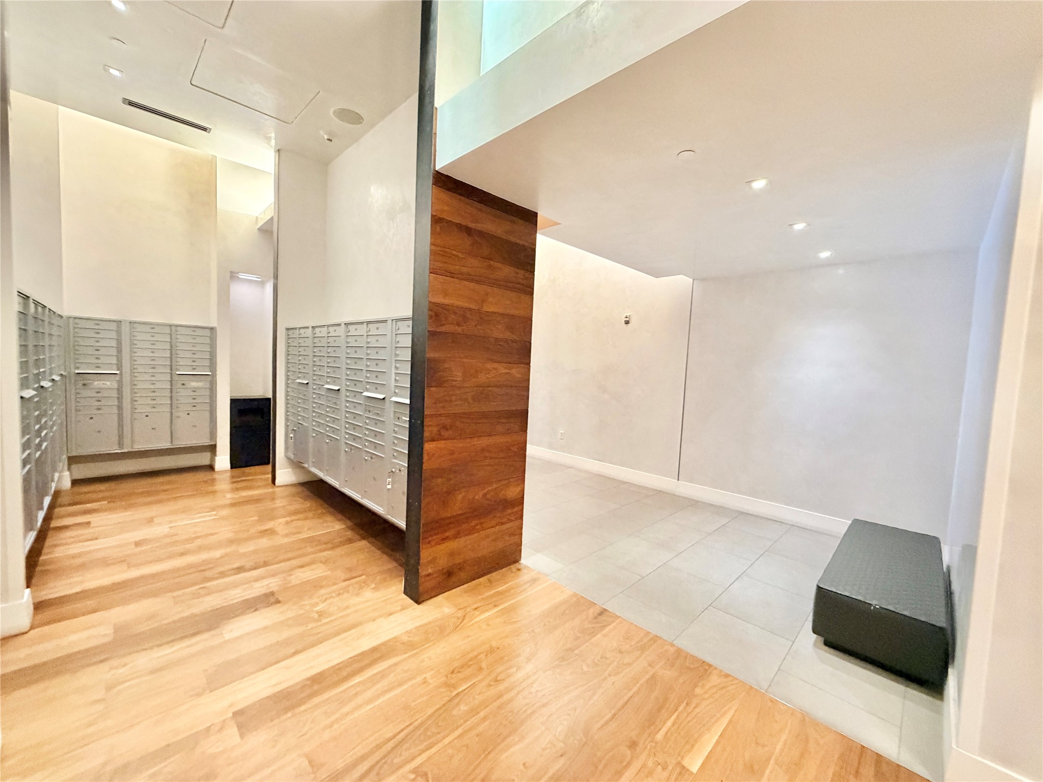 210 Lavaca Street, Unit 1912 Austin, TX 78701 - Photo 36 of 40 View of home's community featuring mail area and recessed lighting