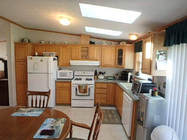 64766 Prairie River Road Sturgis, MI 49091 - Photo 7 of 35 P4170912