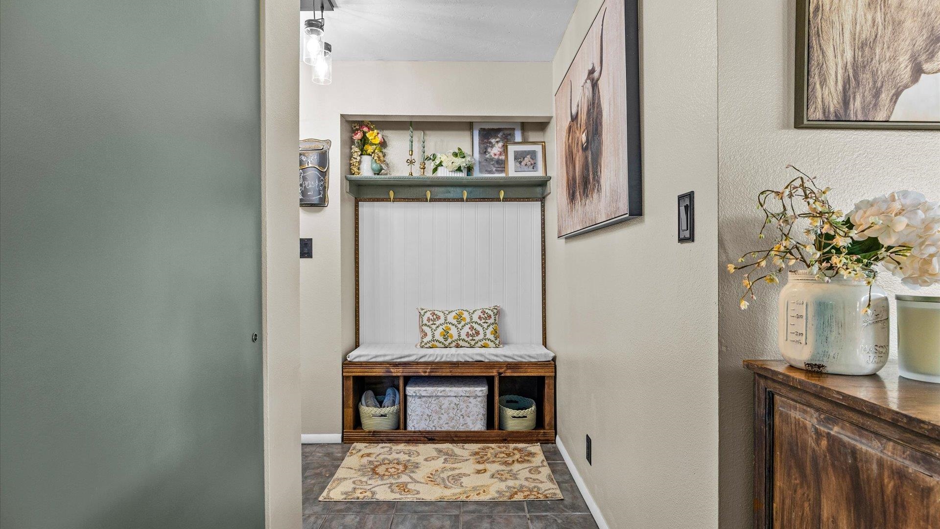 517-28 28 1/2 Road, Unit 4E Grand Junction, CO 81501 - Photo 3 of 15 a view of a entryway of kitchen