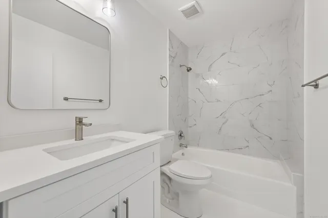 $315,000 | 737 Cove Road, Unit D2, Stamford, CT 06902