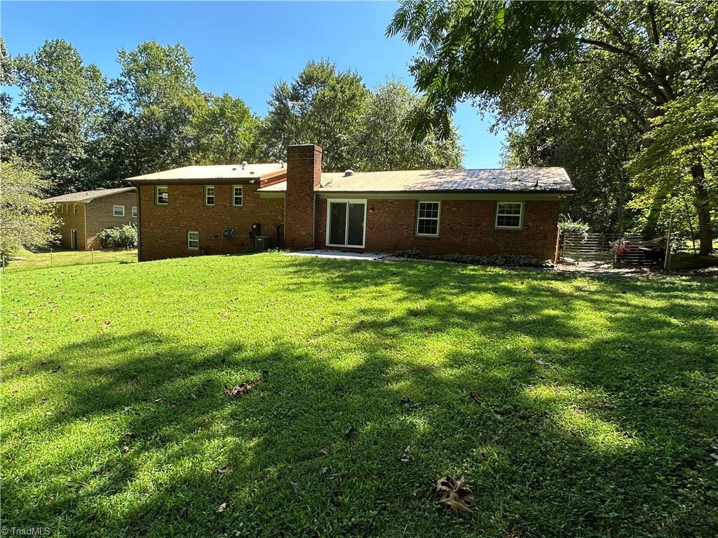 176 Chickasaw Road Lexington, NC 27295 - Photo 4 of 45 Gallery Image 4