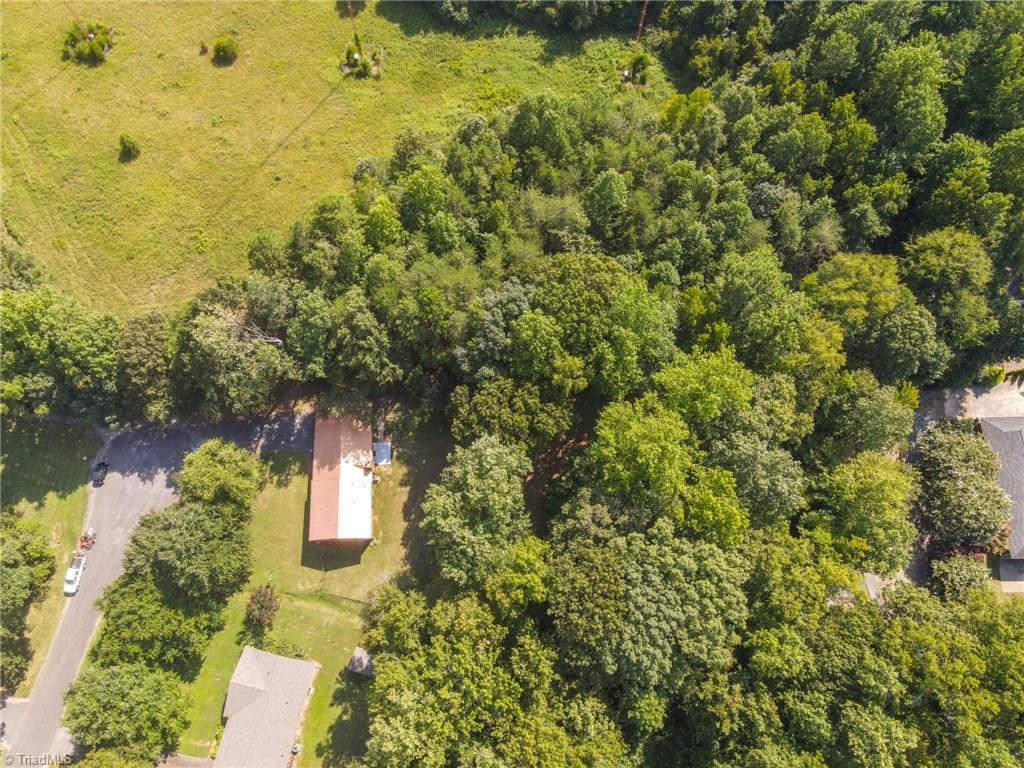 176 Chickasaw Road Lexington, NC 27295 - Photo 9 of 45 Gallery Image 9