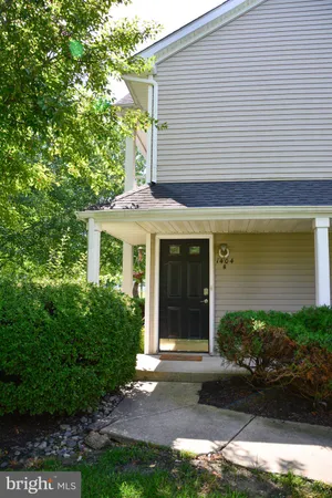 $2,200 | 1404 B Saxony Drive, Unit B, Mount Laurel, NJ 08054