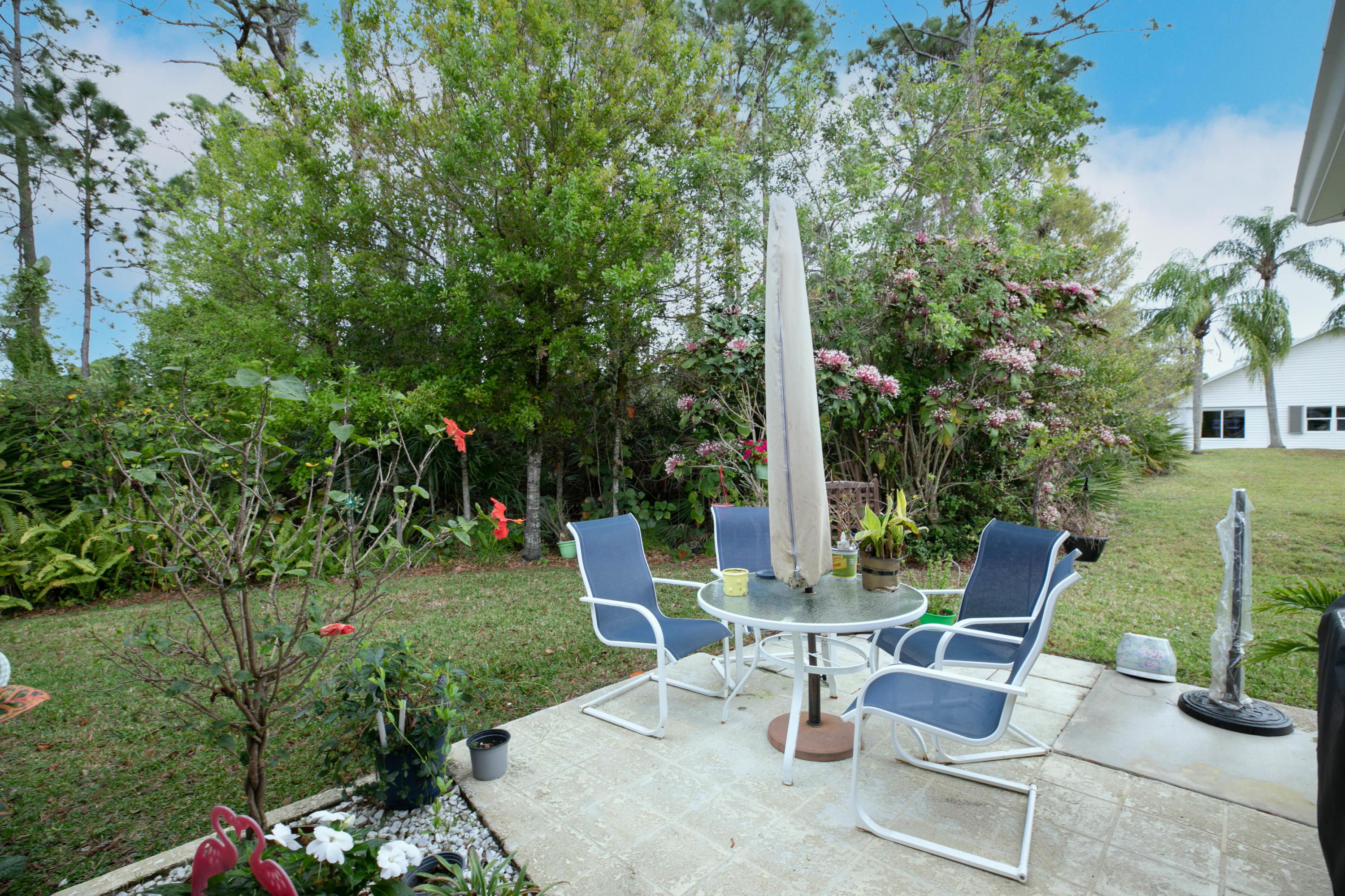 6830 Southeast Lillian Court Stuart, FL 34997 - Photo 18 of 25 Patio