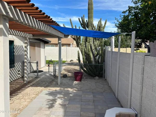 $2,000 | 5608 West Lupine Avenue, Glendale, AZ 85304