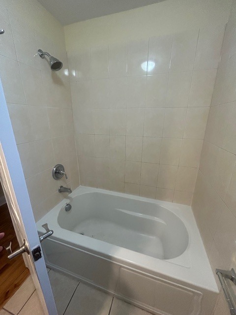 4554 West George Street, Unit 2 Chicago, IL 60641 - Photo 11 of 13