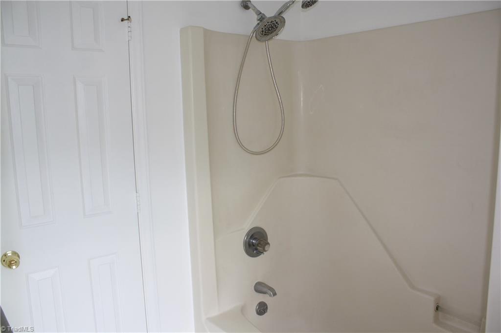 2458 Shadow Valley Road High Point, NC 27265 - Photo 8 of 12 Master Bath