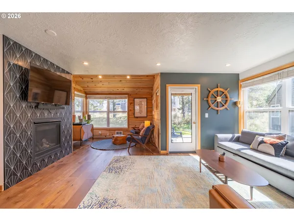 $750,000 | 5855 Barefoot Lane, Pacific City, OR 97135