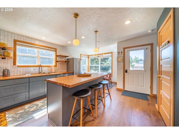 $750,000 | 5855 Barefoot Lane, Pacific City, OR 97135