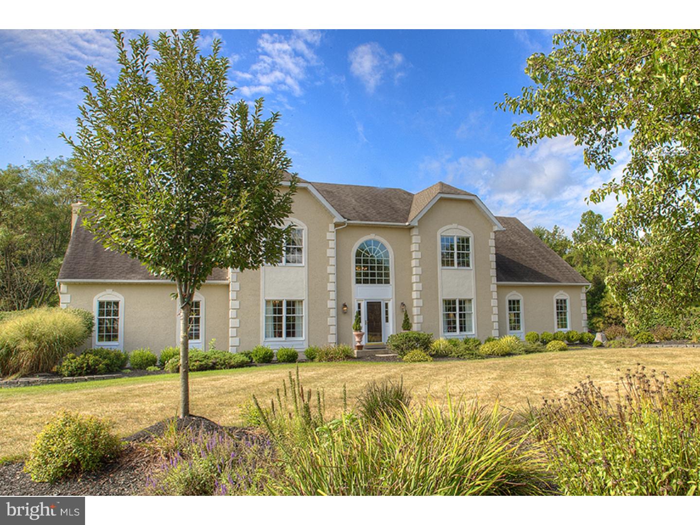 17 Pheasant Run Road New Hope, PA 18938 - Photo 1 of 25 Exterior Front