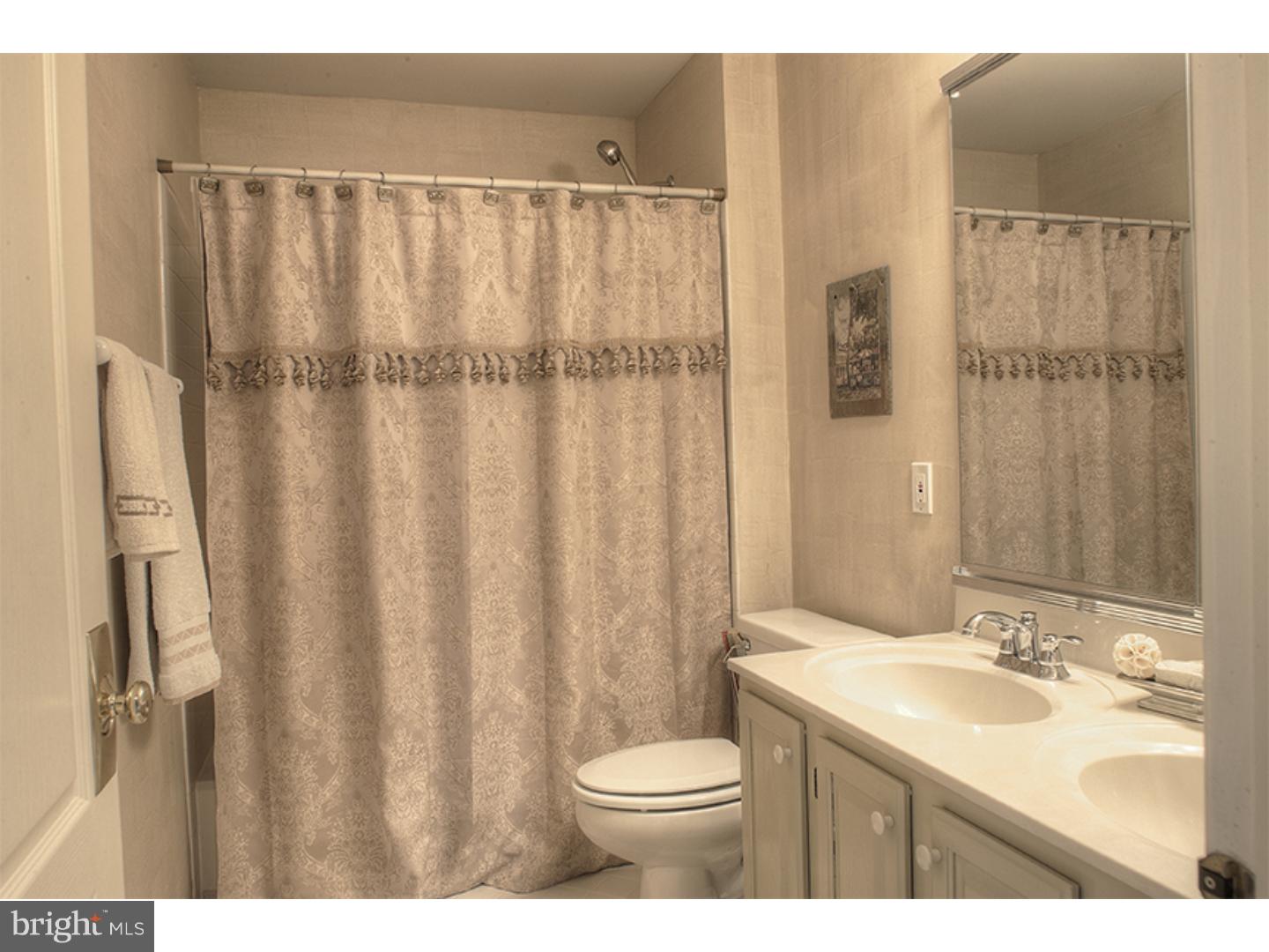 17 Pheasant Run Road New Hope, PA 18938 - Photo 15 of 25 Bathroom