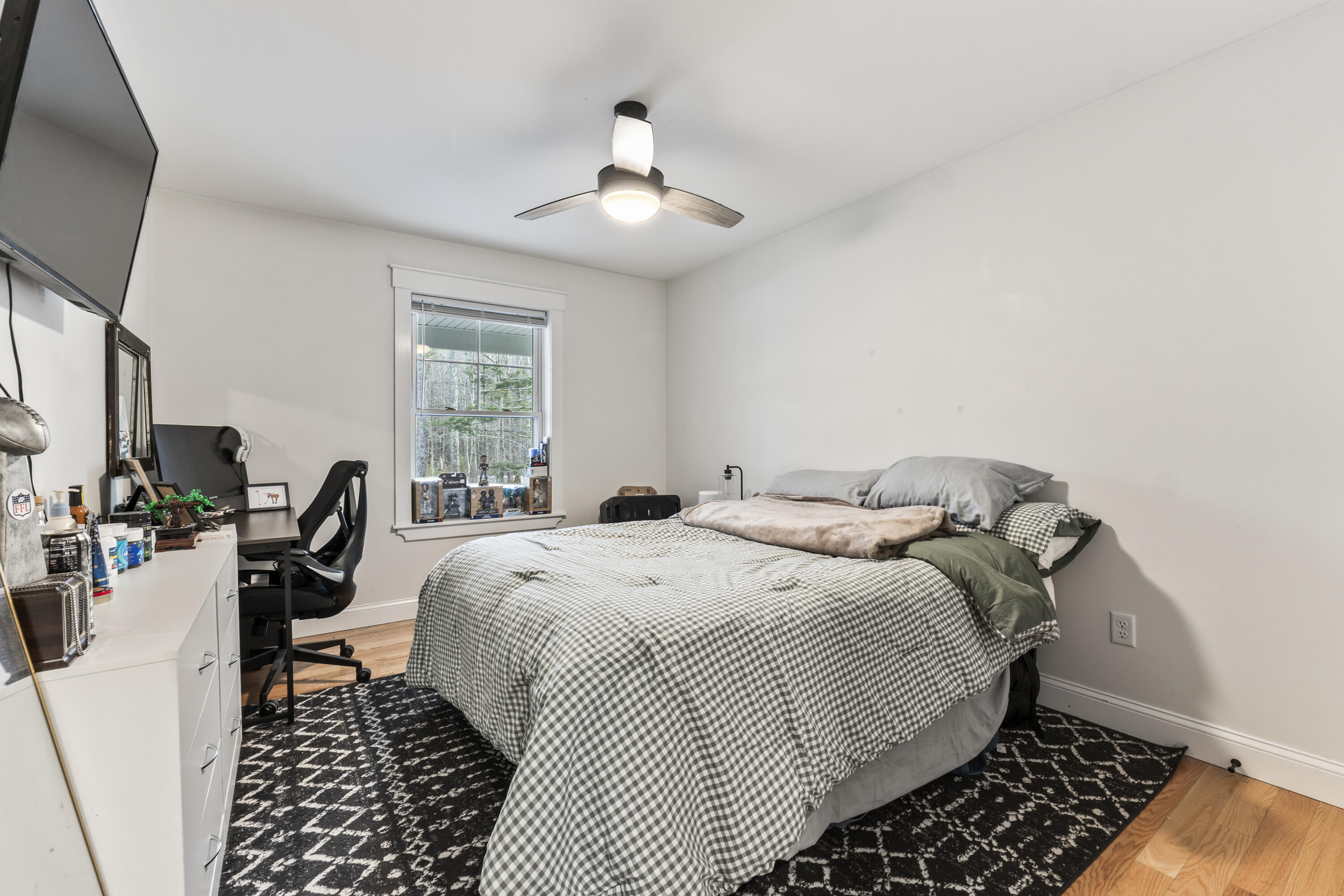 3 Hales Road York, ME 03902 - Photo 15 of 50 Bedroom 2