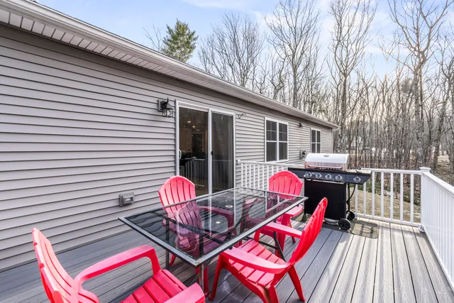 $899,000 | 3 Hales Road, York, ME 03902