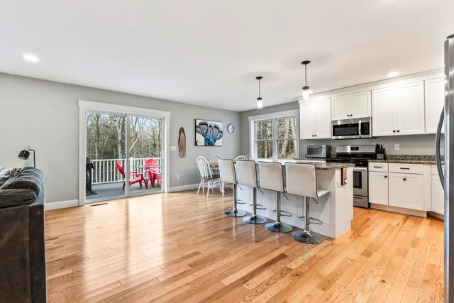 $899,000 | 3 Hales Road, York, ME 03902