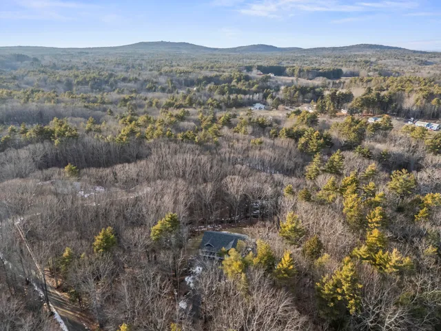 $899,000 | 3 Hales Road, York, ME 03902